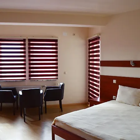 Arabella Hotel 3*